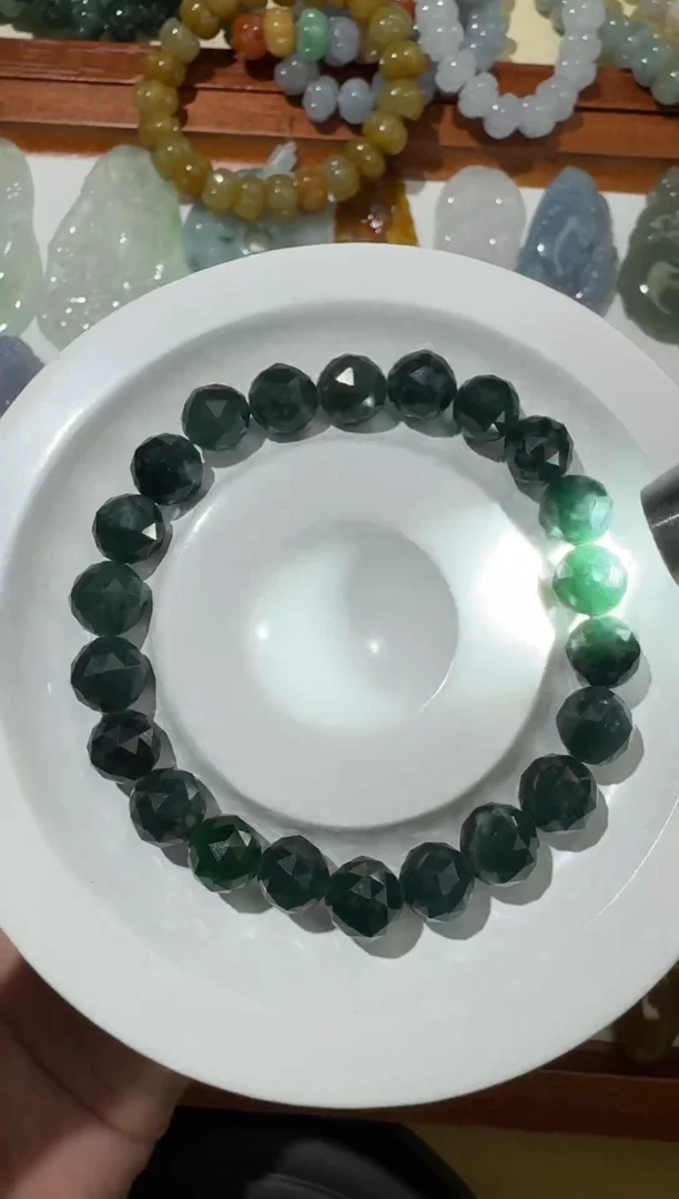 【闪购商品】翡翠颈饰未镶嵌【闪购商品】 天然翡翠 