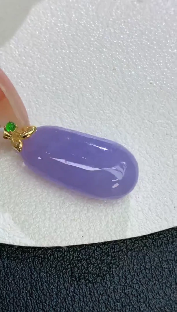 颈饰18K金镶嵌翡翠赠礼盒证书 麦麦