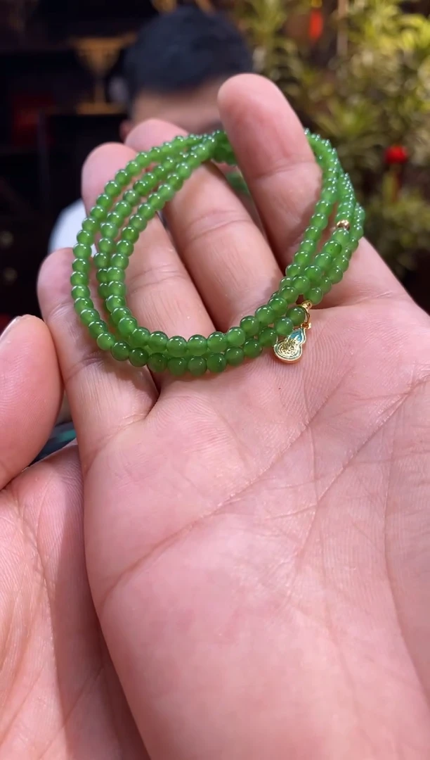 手链未镶嵌和田玉（碧玉）(9)-1和田碧玉带配石配饰