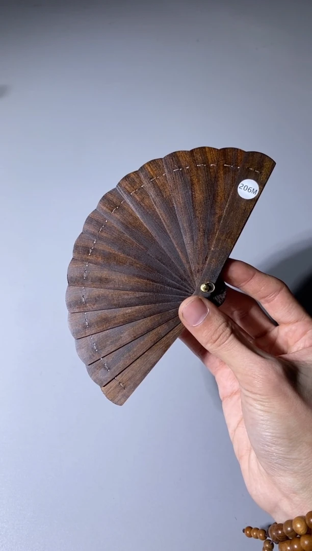 【闪购商品】金丝楠木雕206号10cm阴沉金丝楠迷你扇