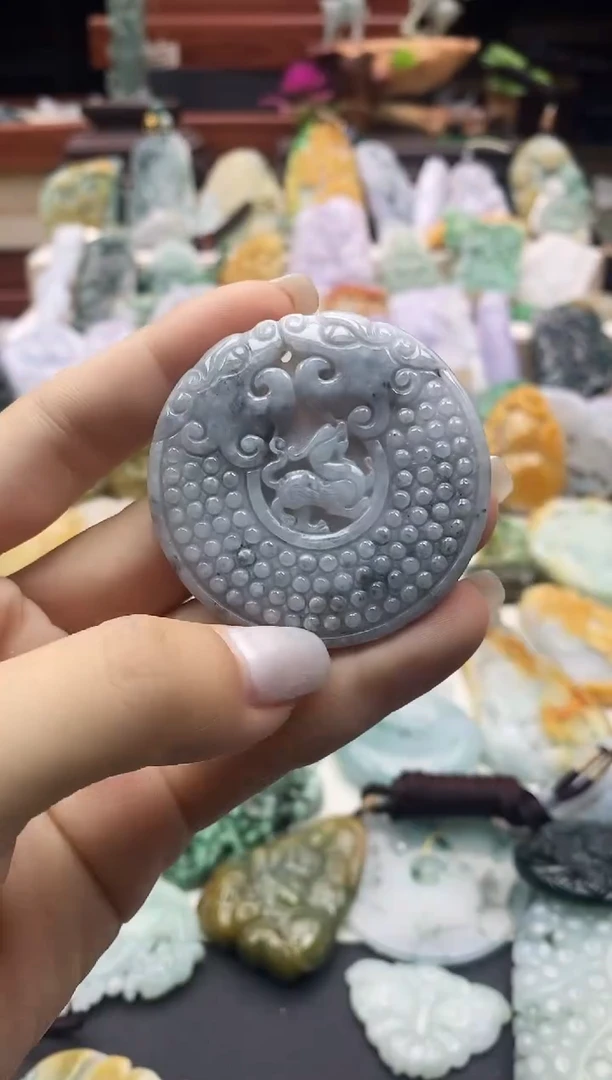 未镶嵌挂件翡翠048