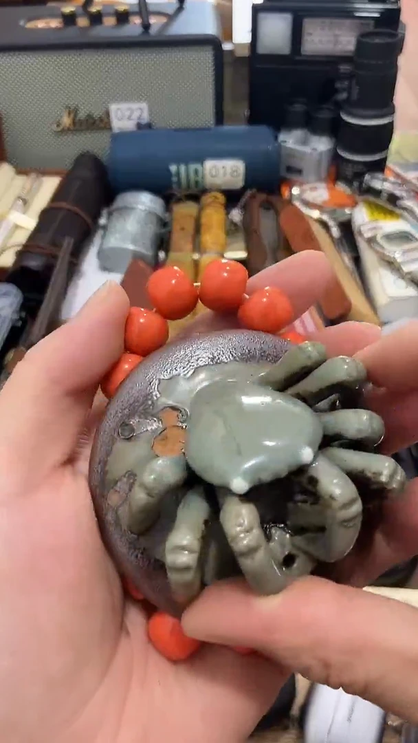 瓷片闪购商品  如图所示