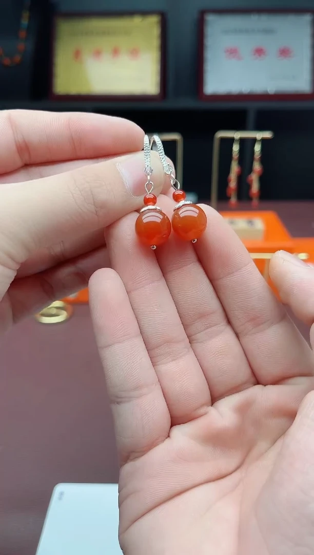 未镶嵌耳饰玛瑙/玉髓408