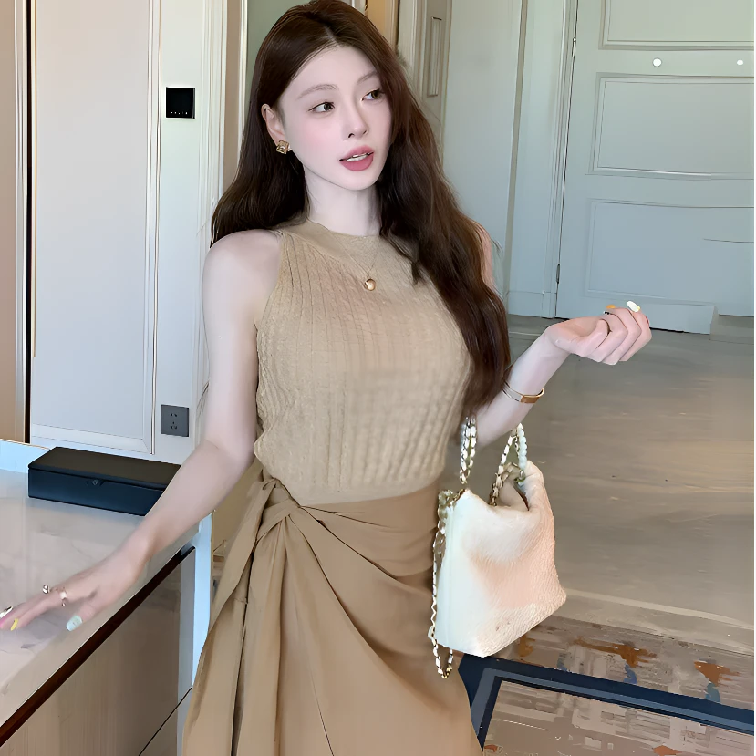 夏季时尚气质百搭减龄设计感上衣半身裙套装女