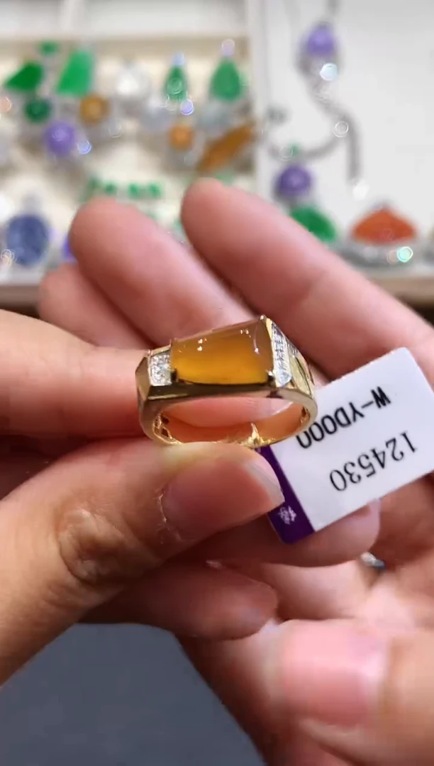 【闪购商品】翡翠戒指18K金镶嵌1152  
