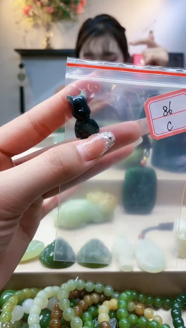 【闪购商品】和田玉挂件未镶嵌1