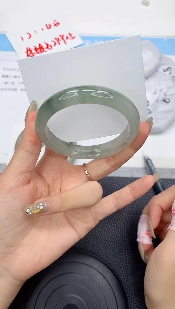 石英质玉手镯未镶嵌4-60.1