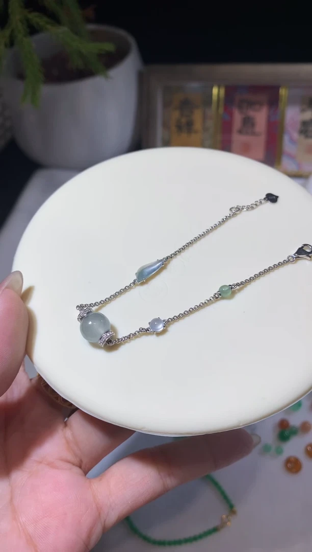 18K金镶嵌定制翡翠淘**～8.4卡手串3580+0