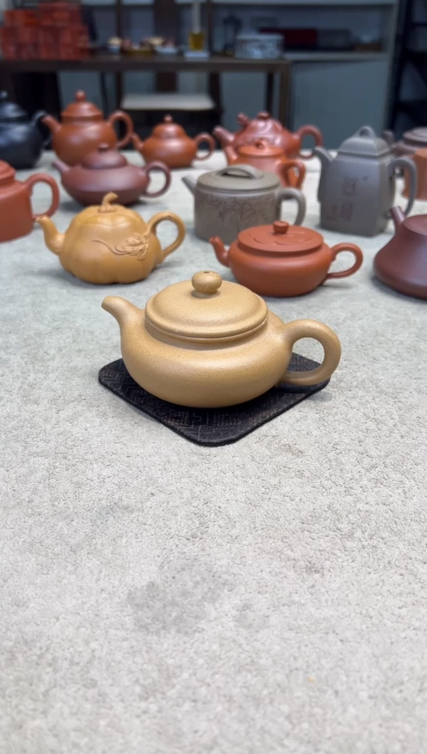 茶壶紫砂竞拍关注右下角参与。