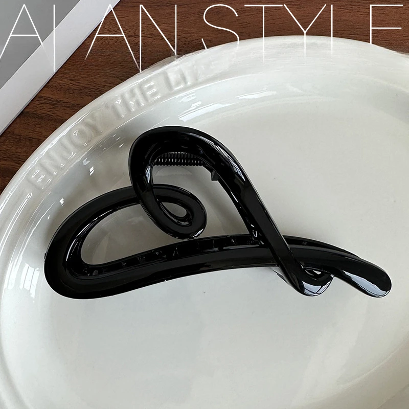 ins风黑色不规则爱心大号抓夹鲨鱼夹