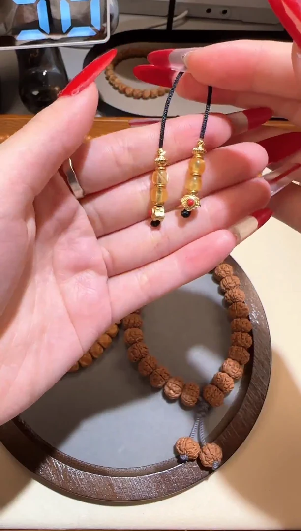 【闪购商品】蜜蜡手链未镶嵌弟子珠