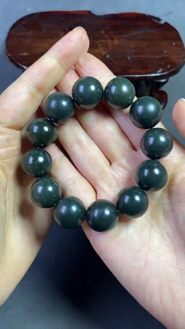 项链未镶嵌和田玉用****4和田玉