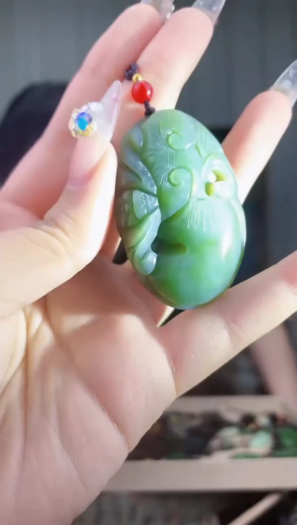 【闪购商品】和田玉挂件未镶嵌拍一发一，多样性发货！