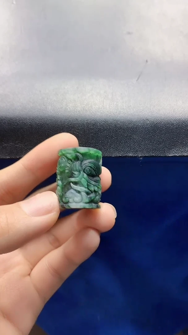 颈饰未镶嵌翡翠天然缅甸a货翡翠