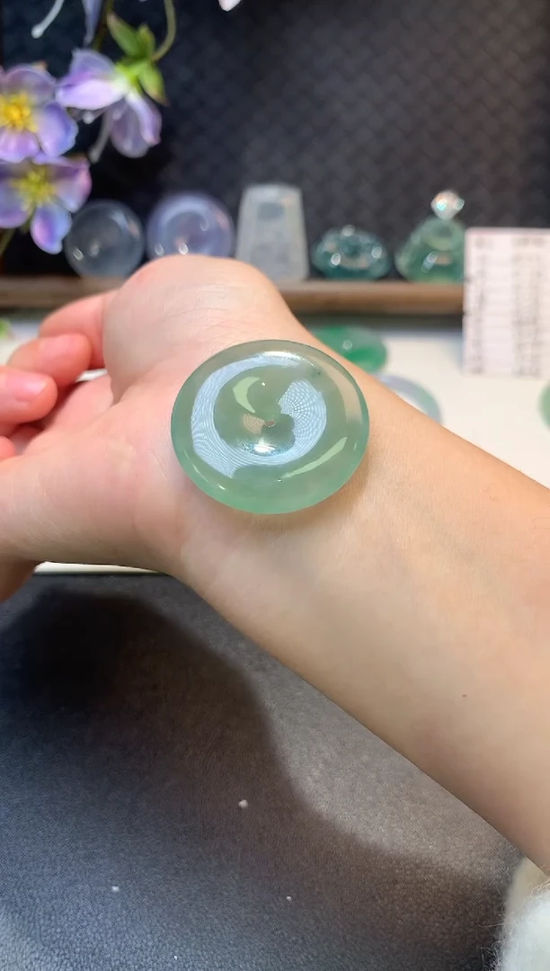 未镶嵌定制翡翠毛货