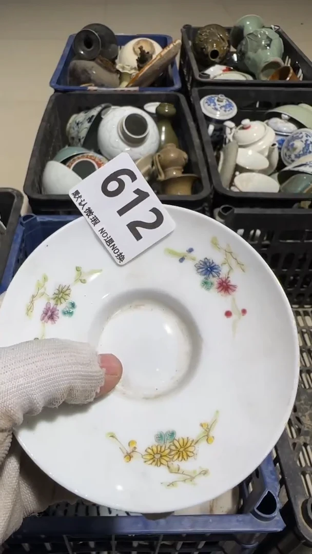 瓷片用****9亿容工艺品612