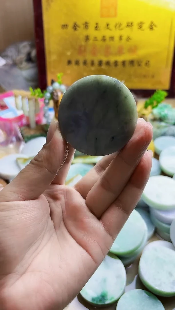 翡翠挂件未镶嵌A货常星795