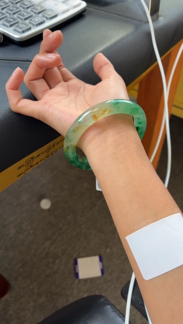 石英质玉手镯未镶嵌非洲翠手镯58mm