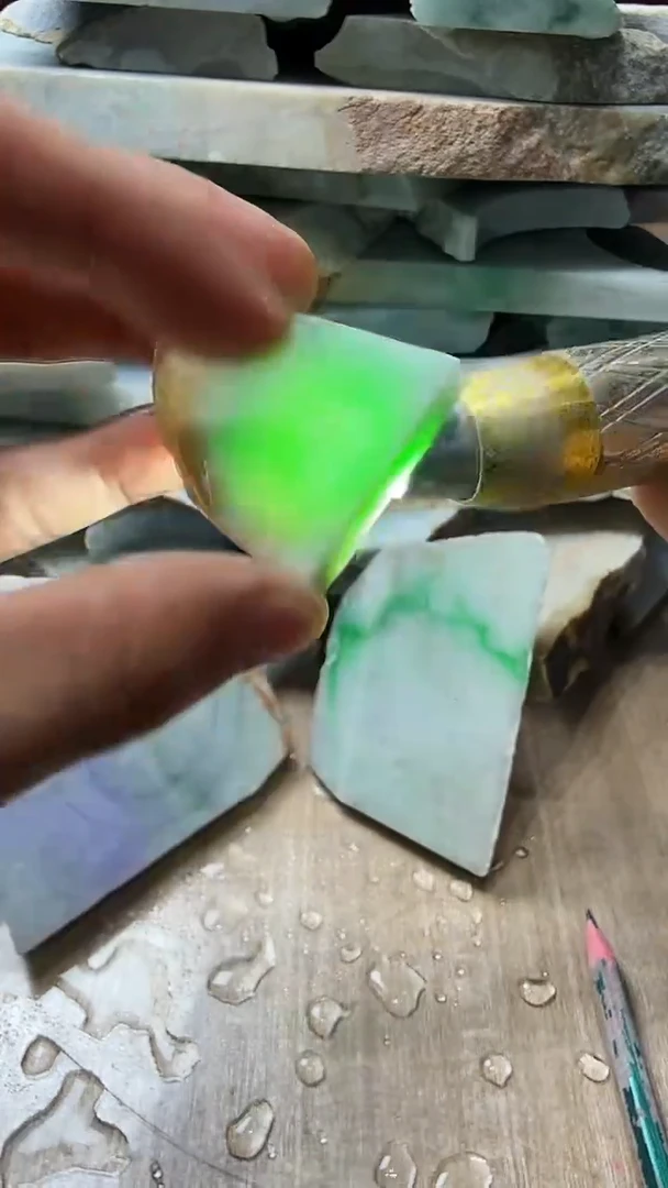 裸石翡翠天然翡翠A货花698