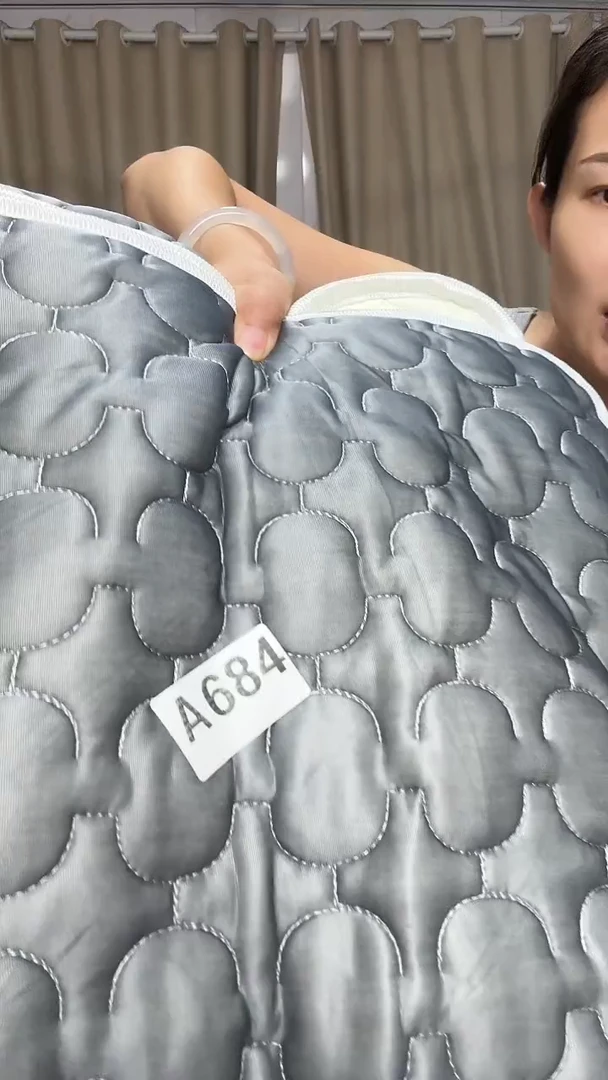优**贝瑕疵床上用品一物一拍684