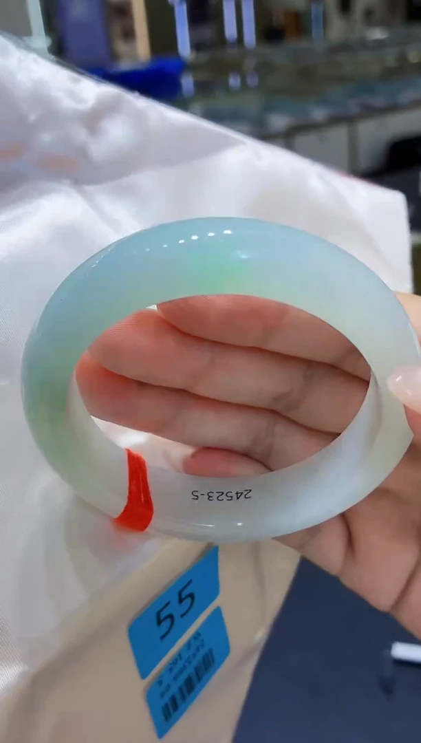 未镶嵌手镯翡翠翡翠手镯55