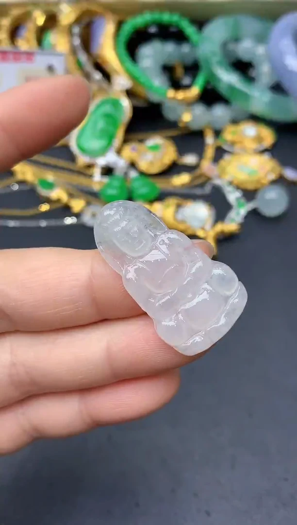 颈饰未镶嵌翡翠80 -中国好珍宝