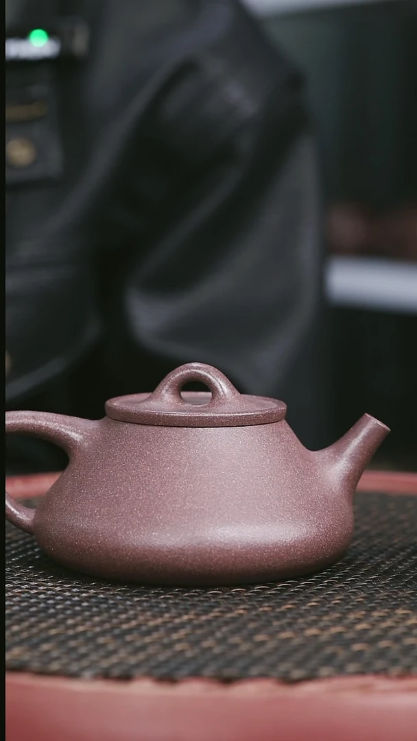 【闪购商品】紫砂桃花泥全手工隐瓢260CC