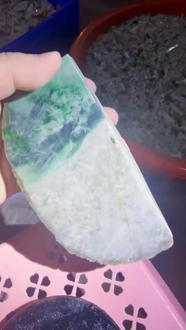 未镶嵌挂件翡翠《****》天然翡翠176