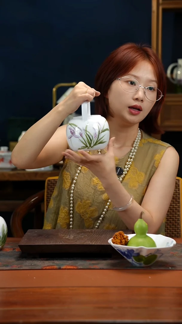 陶瓷景德镇高温釉中彩餐具提梁壶750cc
