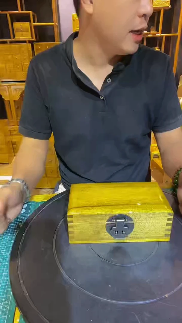 金丝楠木制品盒子