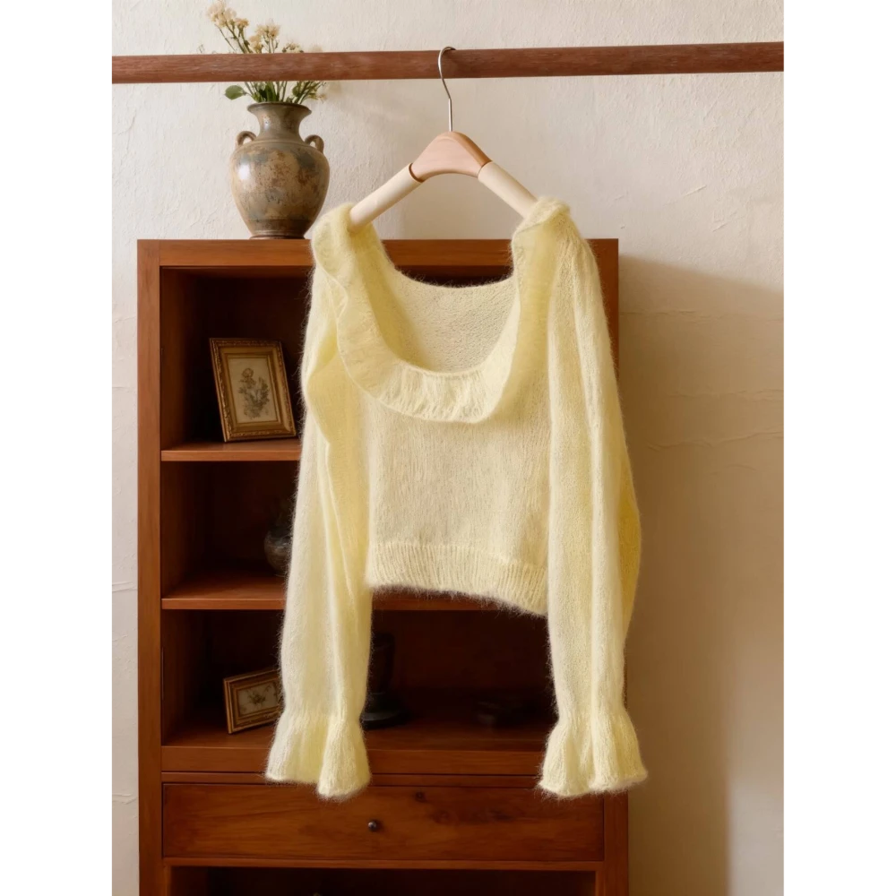 被惊艳到了！早秋季温柔风方领针织衫长袖女洋气绝美短款软糯毛衣