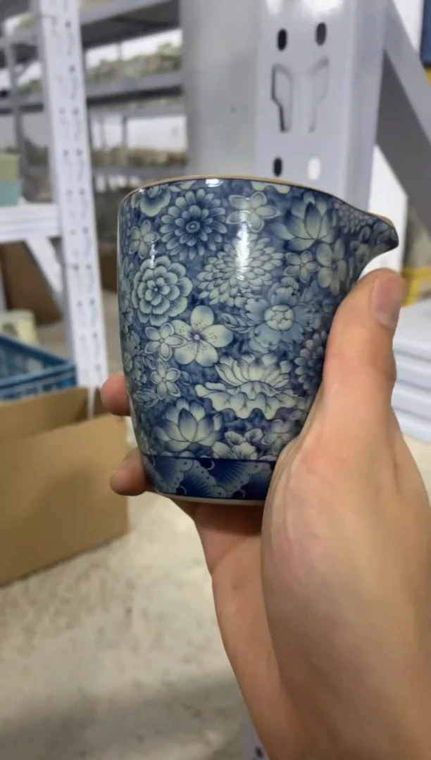 茶壶、盖碗、主人杯、客杯（轻轻微瑕介意勿拍