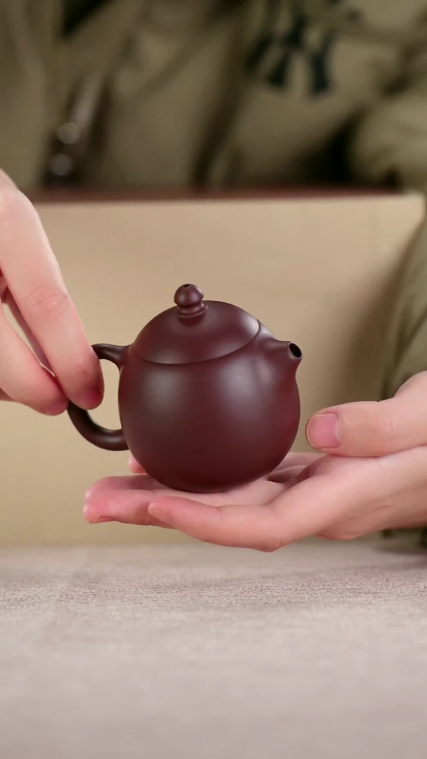 茶壶紫砂紫袍玉砂精工小龙胆120cc