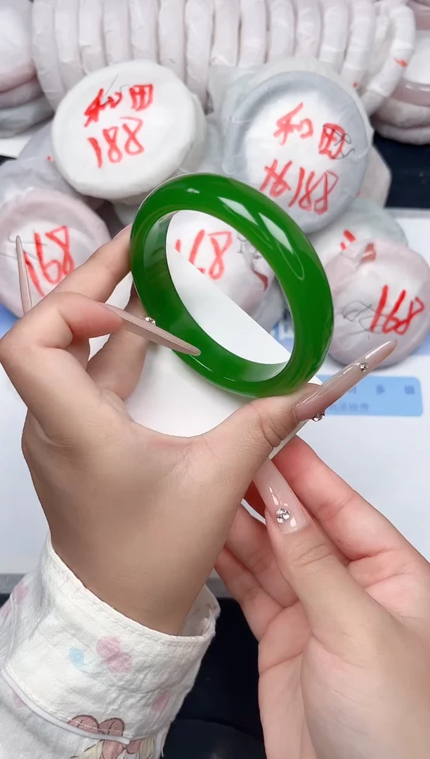 未镶嵌手镯石英质玉35-60