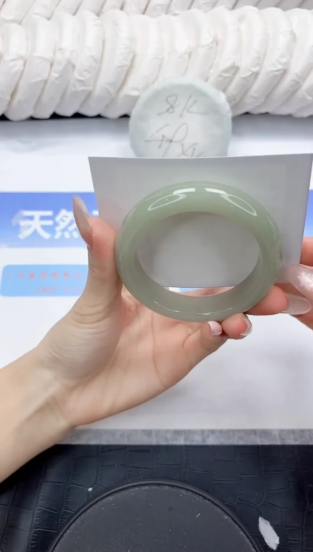 未镶嵌手镯石英质玉153-54