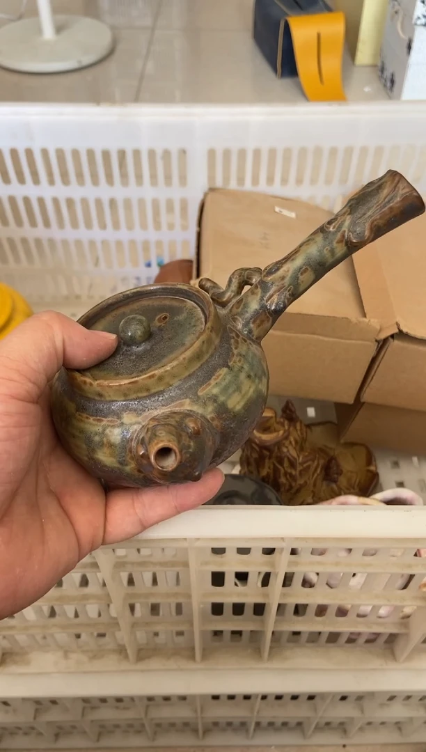 无运费险有瑕疵的摄影的产品有使用过的痕迹有点脏介意勿拍