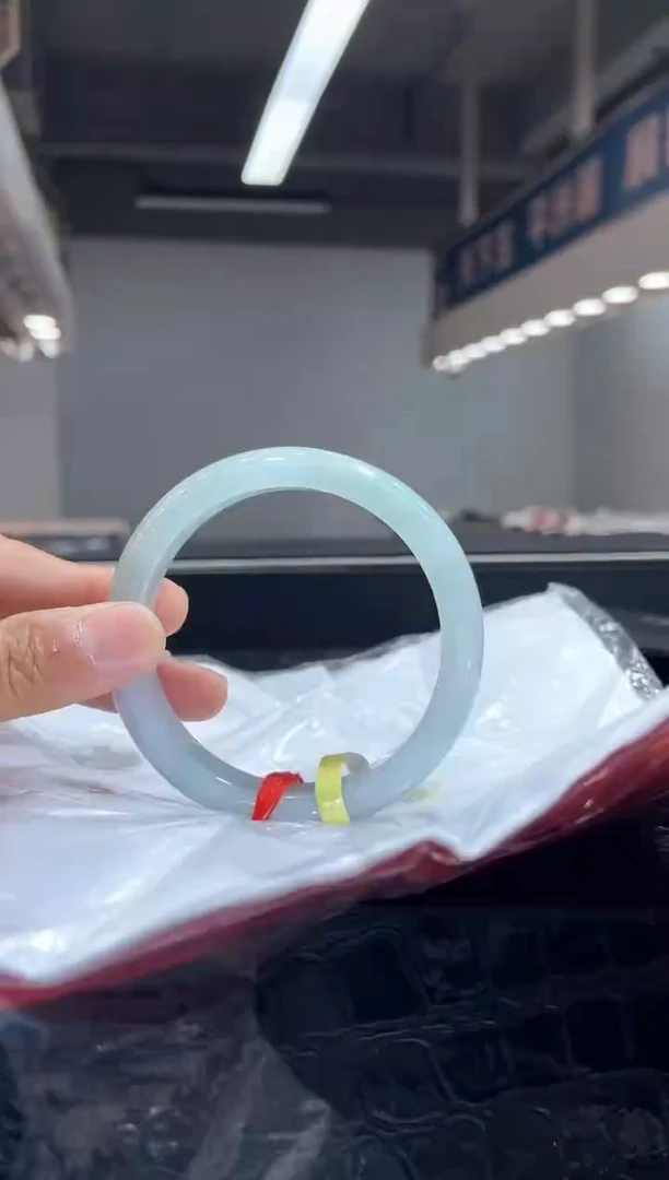 未镶嵌手镯翡翠9