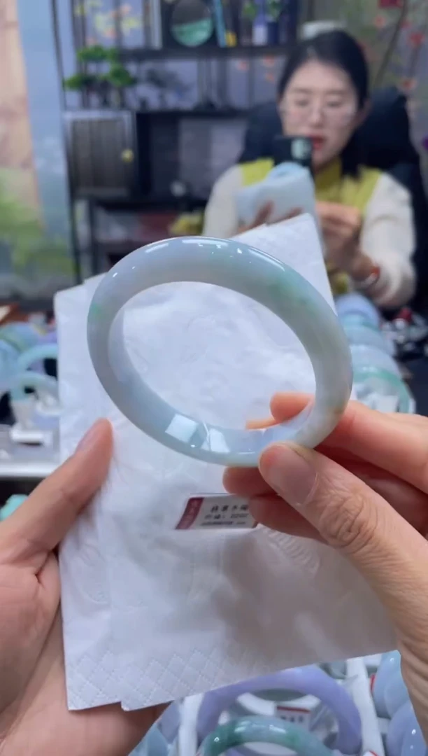 未镶嵌手镯翡翠9879*****