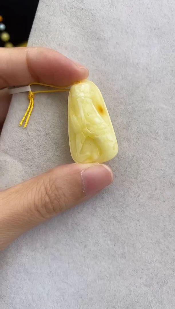 裸石琥珀未镶嵌10829301-吊坠