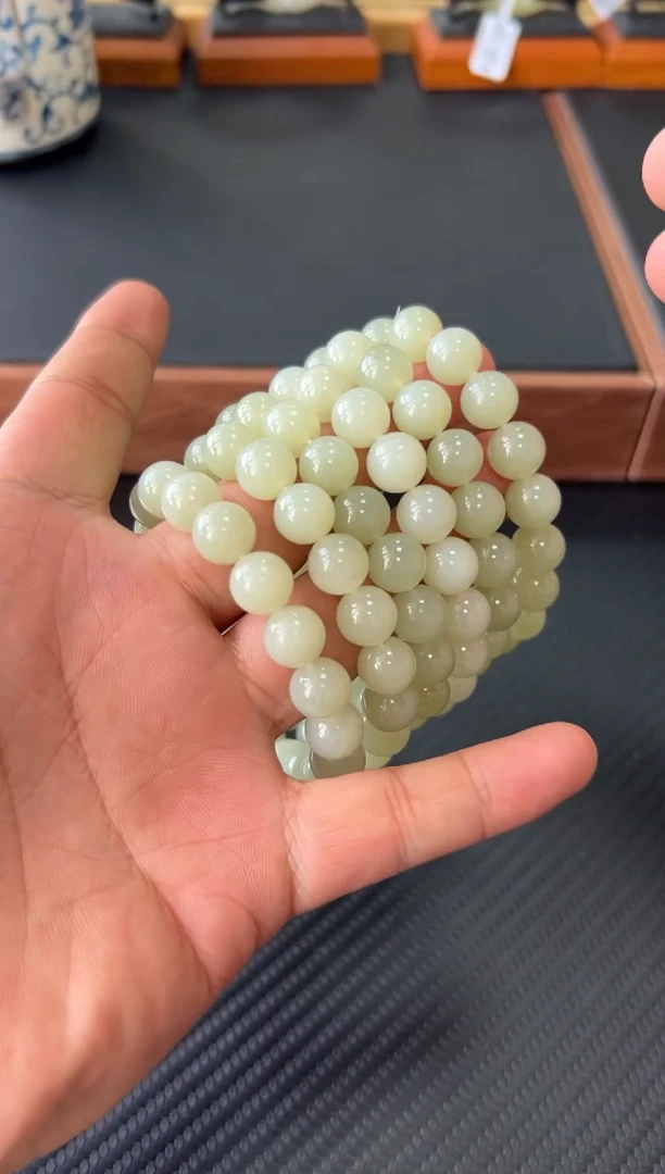 未镶嵌手串和田玉且末微色差近矿卡10多样性发货拍一发一L