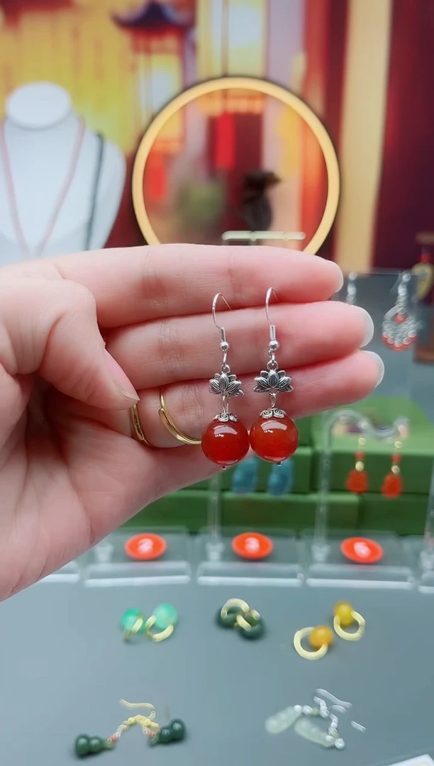 未镶嵌耳饰玛瑙/玉髓7180000