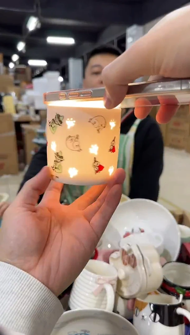 瓷片姆明镂空水杯