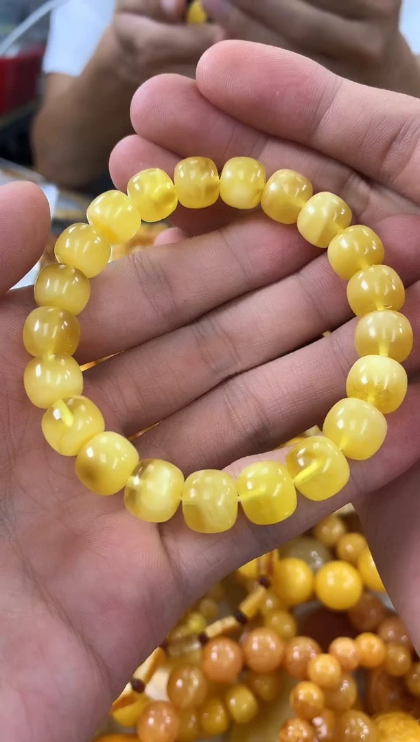 未镶嵌蜜蜡裸石手串