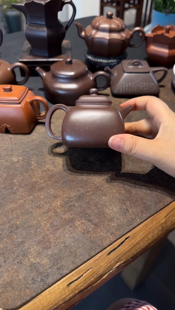 茶壶紫砂四方坦然 铺砂