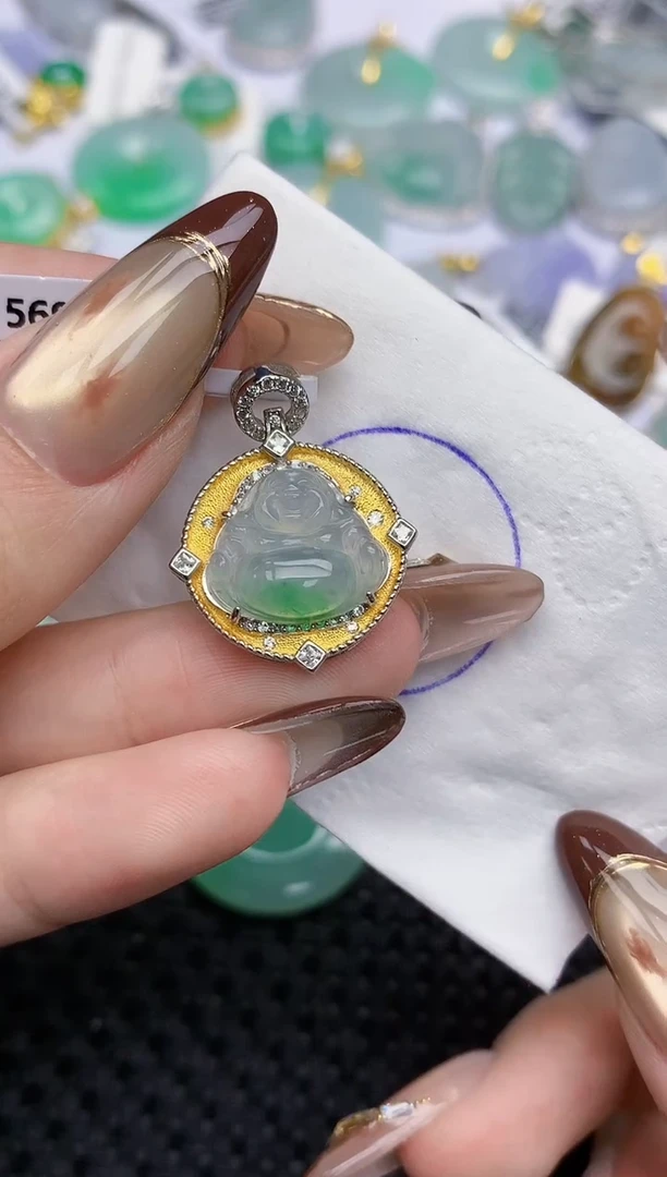 颈饰银S925镶嵌翡翠54   天然翡翠A货  百元以上9米证书费自理