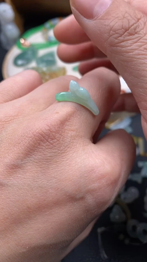 【闪购商品】翡翠颈饰未镶嵌翡翠净货26838