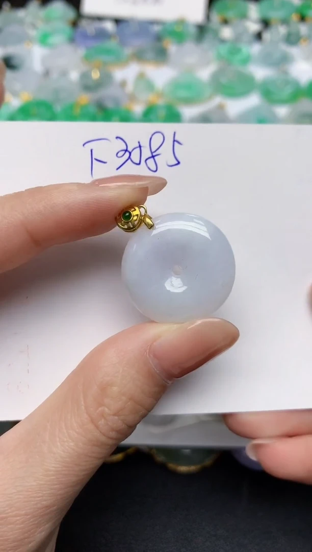 颈饰未镶嵌翡翠天然缅甸A货翡翠百元以上9元证书费自理