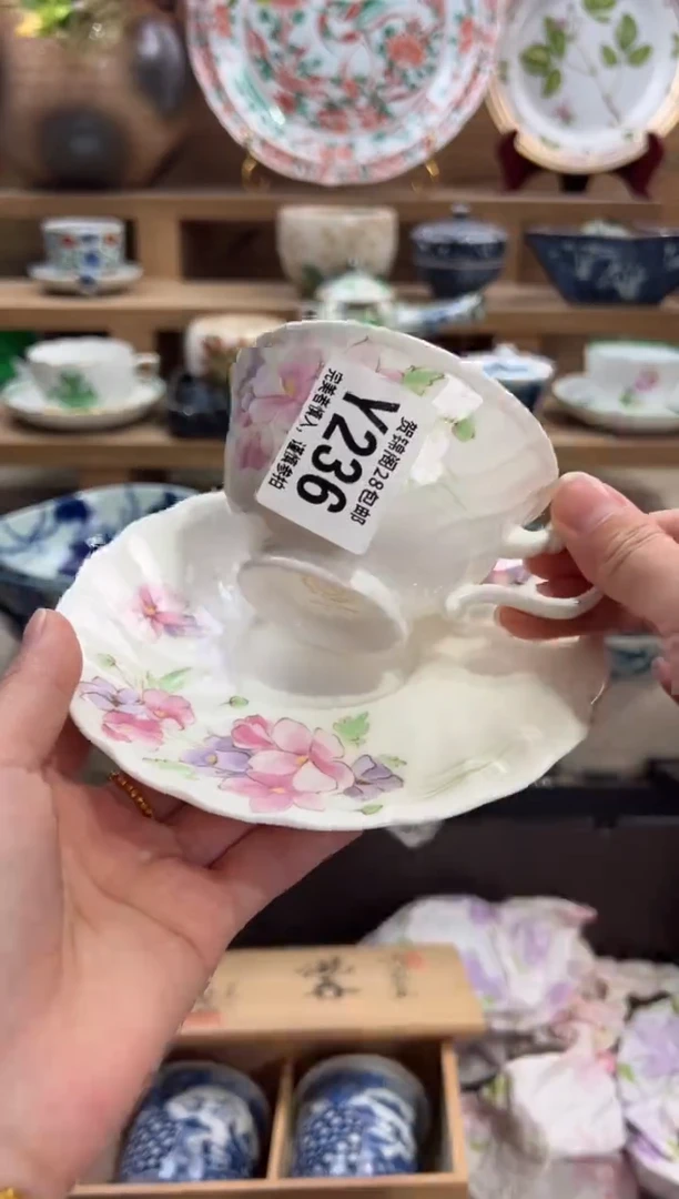 瓷片雨*       Y236