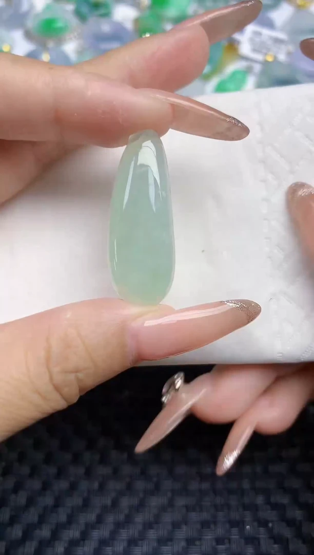 颈饰未镶嵌翡翠天然缅甸A货翡翠百元以上9元证书费自理