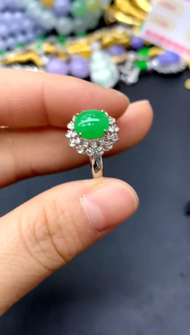 18K金镶嵌戒指翡翠290-中国好珍宝